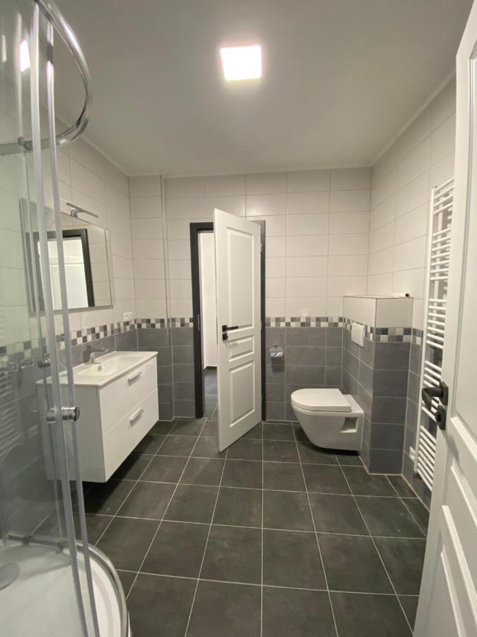 Apartment Class In Carlsbad Bulharska Street