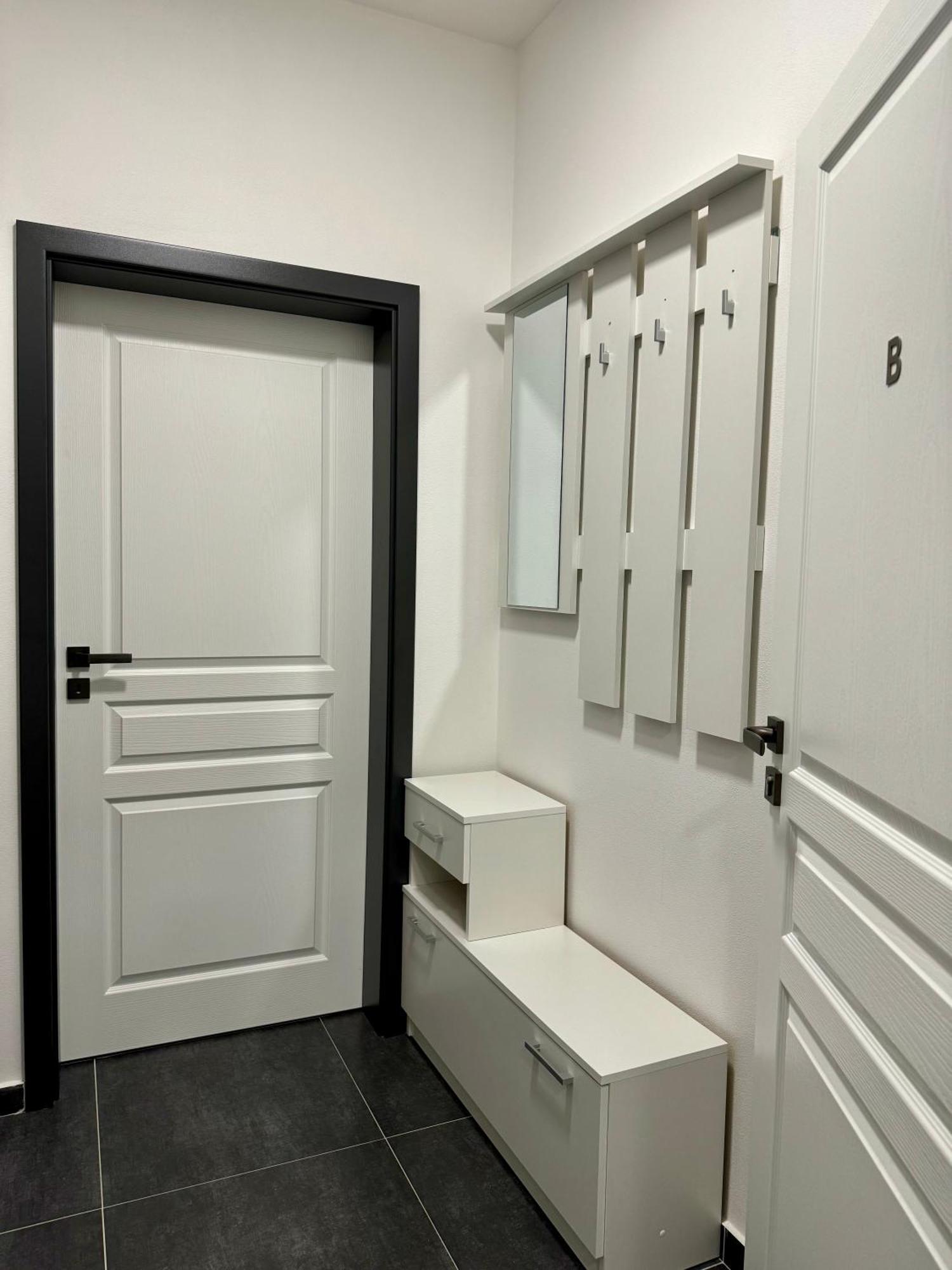 Class In Carlsbad Bulharska Street Apartment
